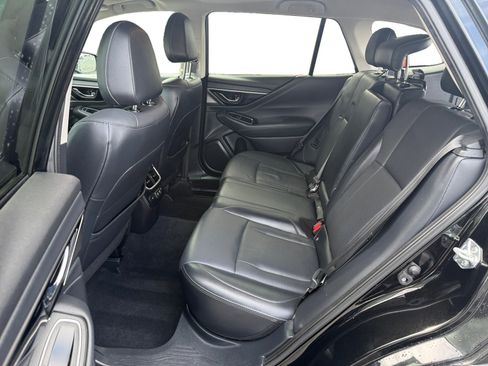 Certified 2022 Subaru Outback Limited image 16