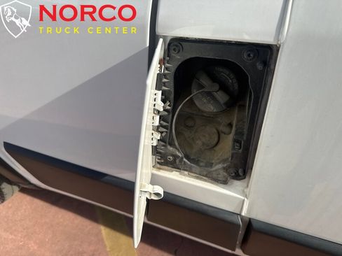 Used 2019 RAM ProMaster 2500 image 18