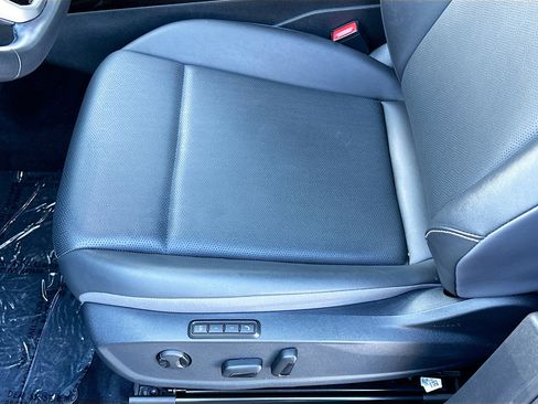 Used 2024 Volkswagen ID.4 S image 19