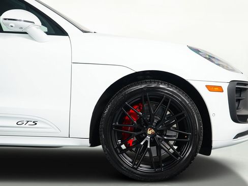 Used 2023 Porsche Macan GTS w/ Premium Package Plus image 7