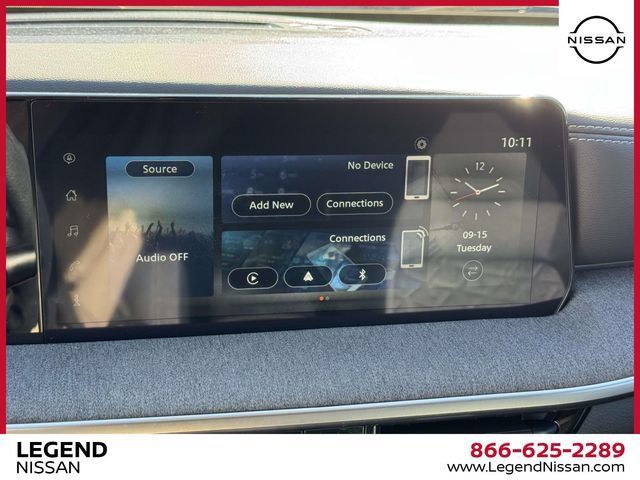 Certified 2025 Nissan Kicks SV AWD/4WD image 26