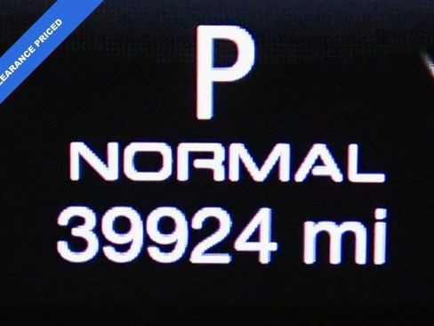 Used 2022 Maserati Quattroporte Modena Q4 image 15