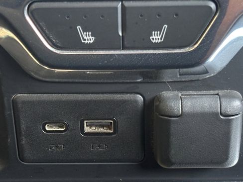 Used 2020 GMC Sierra 1500 Denali w/ Denali Ultimate Package image 35