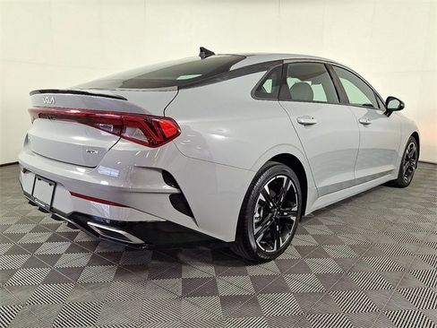 Used 2023 Kia K5 GT-Line image 10