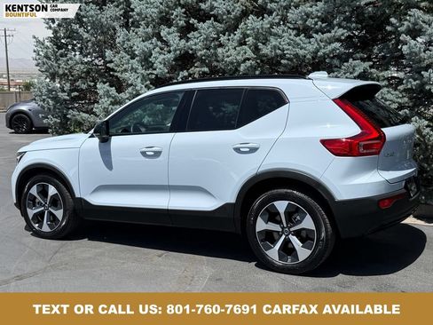 Used 2026 Volvo XC40 B5 Plus AWD/4WD image 5