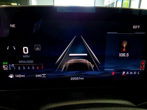 Used 2026 Chevrolet Traverse LT AWD/4WD image 33