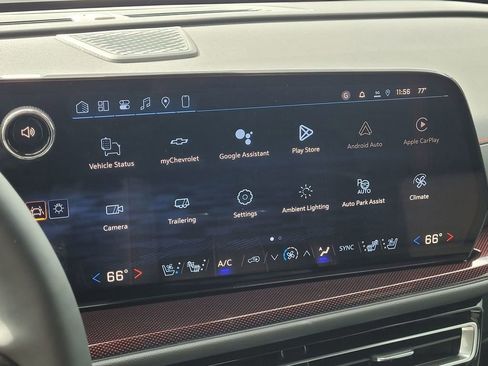 New 2026 Chevrolet Traverse RS image 24