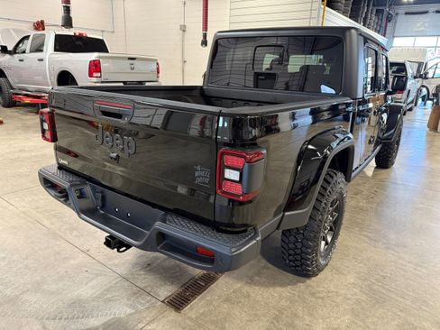 New 2026 Jeep Gladiator Sport image 12