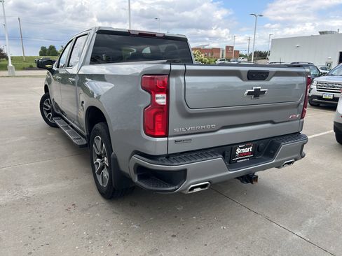Used 2024 Chevrolet Silverado 1500 RST AWD/4WD image 4