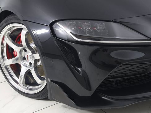 Used 2023 Toyota Supra Premium image 16