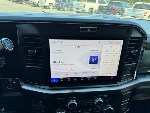 Used 2026 Ford F350 Lariat AWD/4WD image 24