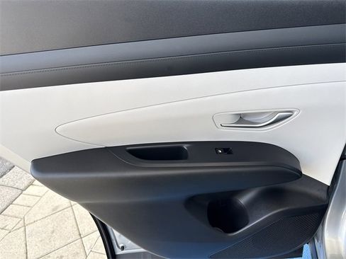 Used 2025 Hyundai Tucson SEL image 28