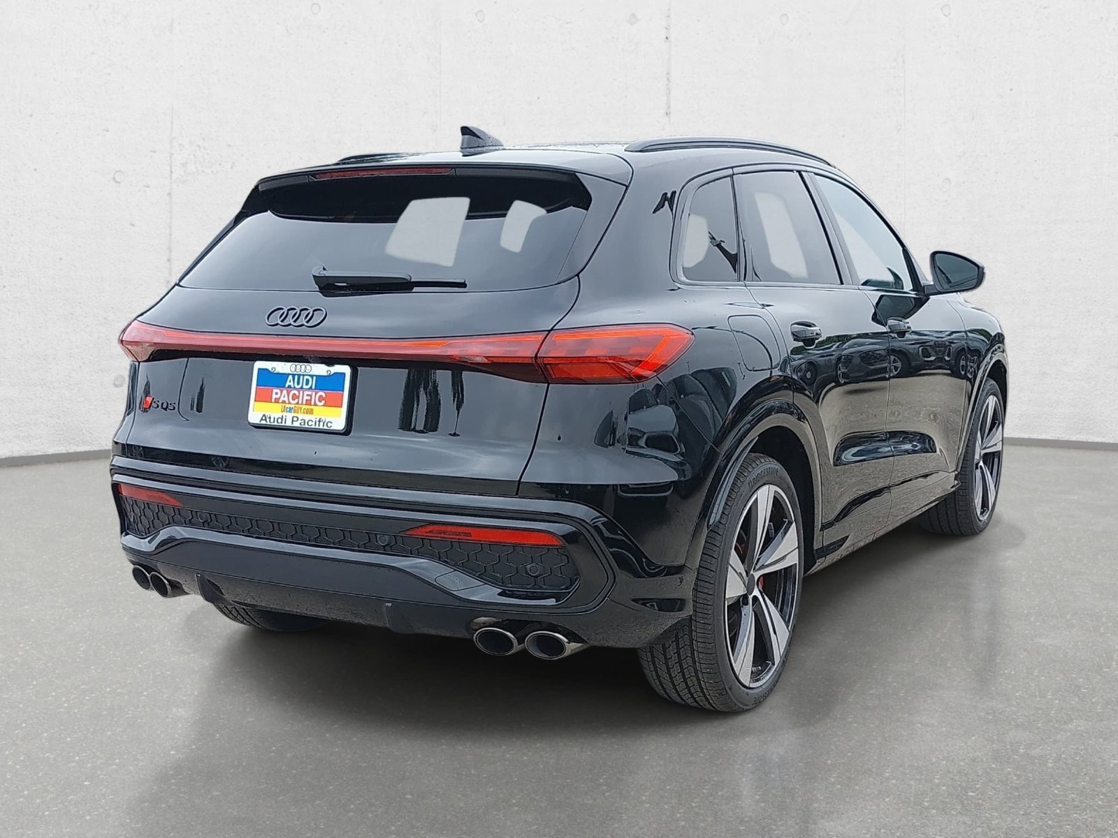 New 2026 Audi SQ5 Premium Plus AWD/4WD image 5