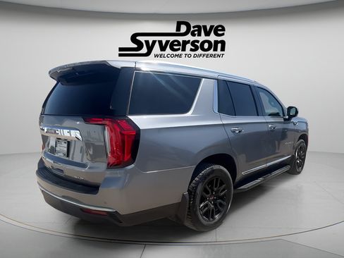 Used 2022 GMC Yukon SLT AWD/4WD image 5