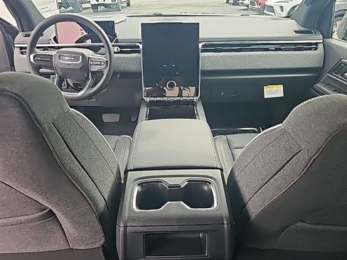 New 2026 GMC Sierra EV Elevation image 15