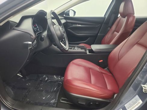 Used 2025 MAZDA MAZDA3 s image 24