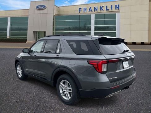 New 2026 Ford Explorer Active w/ Active Comfort Package RWD image 5