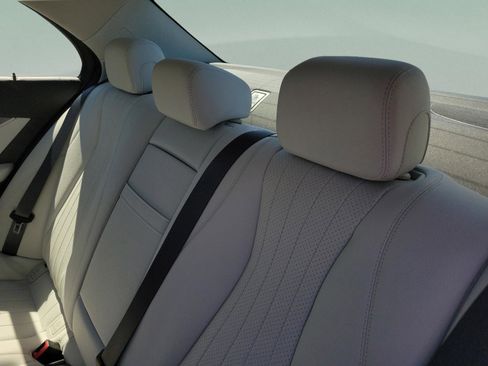 Certified 2022 Mercedes-Benz E 350 Sedan image 13