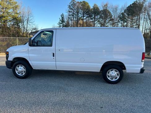 Used 2014 Ford E-150 and Econoline 150 image 7