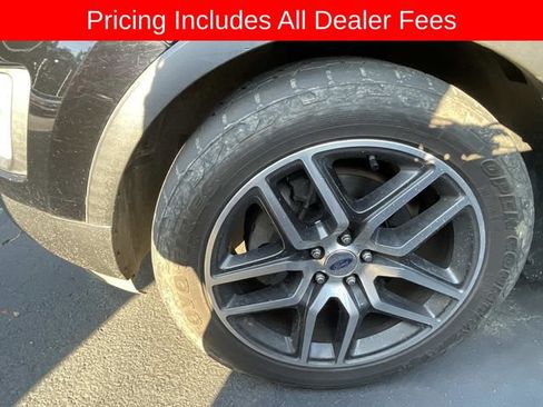 Used 2016 Ford Explorer Sport w/ Equipment Group 401A AWD/4WD image 2