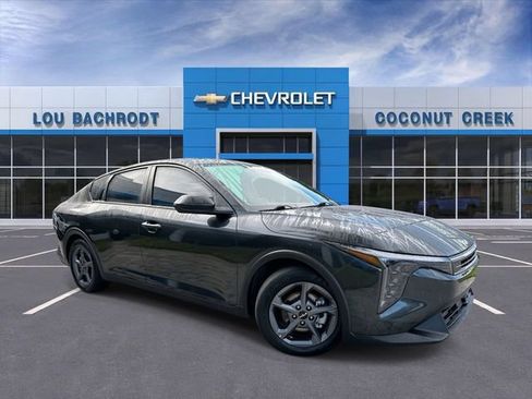 Used 2025 Kia K4 FWD image 1