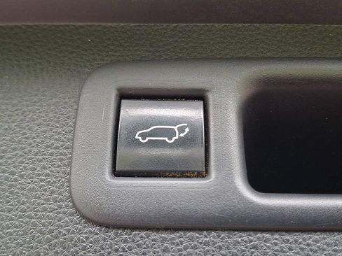Used 2021 Toyota Highlander Platinum AWD/4WD image 30