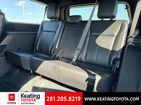 Used 2021 Ford Expedition Max XLT RWD image 12