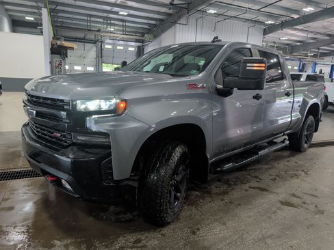 Used 2021 Chevrolet Silverado 1500 LT Trail Boss w/ Convenience Package II AWD/4WD image 6