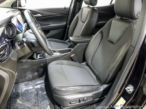 Used 2021 Buick Encore GX Select w/ Sport Touring Package image 9