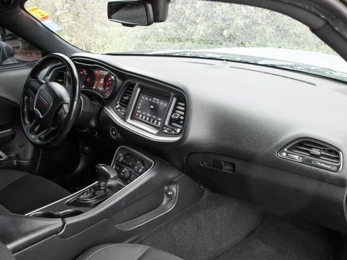 Used 2022 Dodge Challenger R/T w/ Blacktop Package image 30