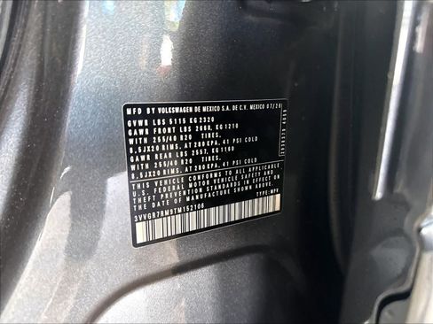 New 2026 Volkswagen Tiguan SE R-Line AWD/4WD image 14