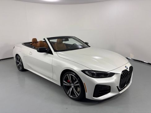 Used 2023 BMW 440i xDrive Convertible w/ Premium Package AWD/4WD image 17
