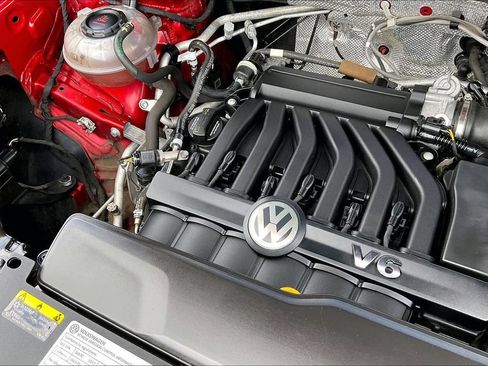 Used 2021 Volkswagen Atlas SEL Premium AWD/4WD image 32