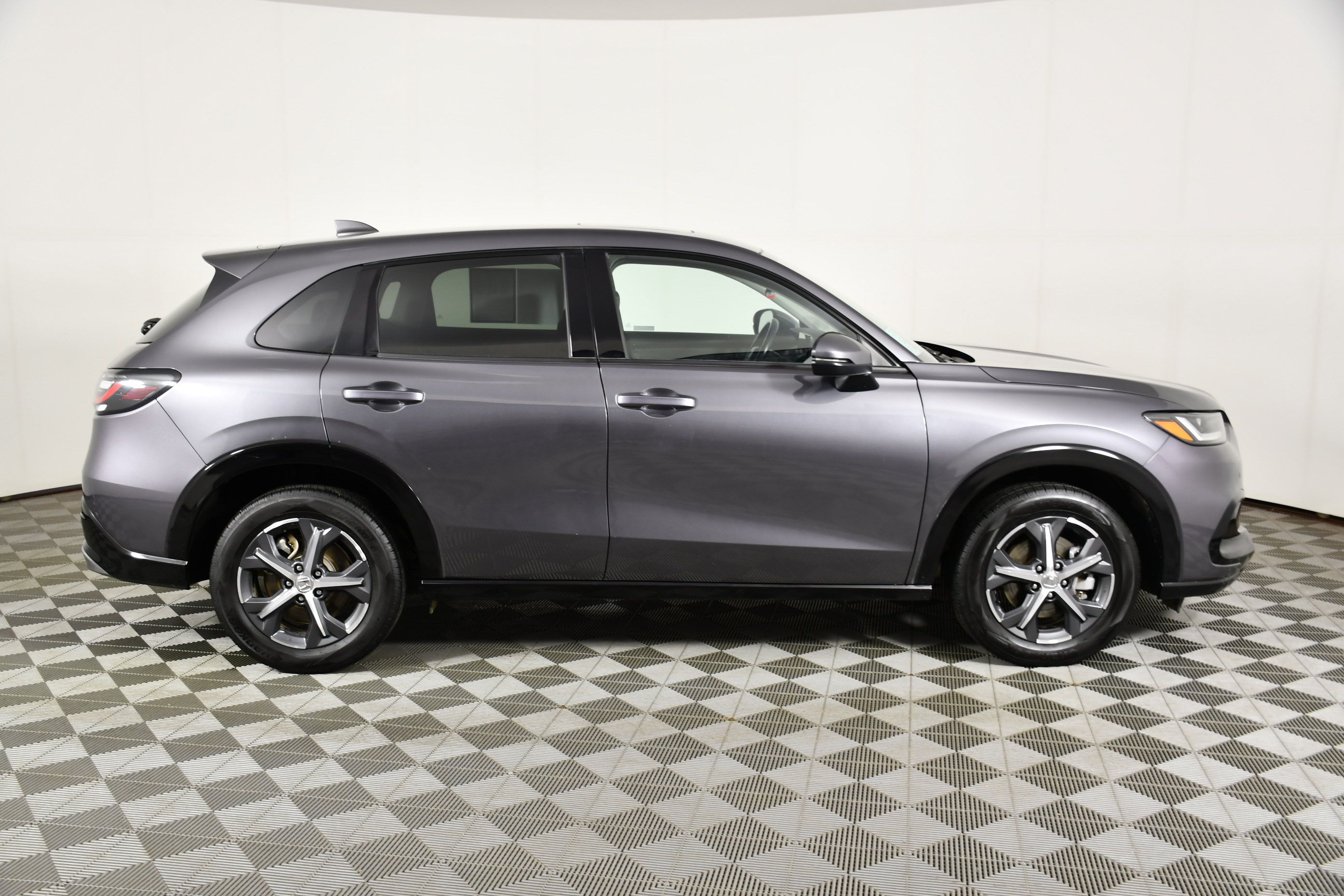 Certified 2023 Honda HR-V EX-L image 5