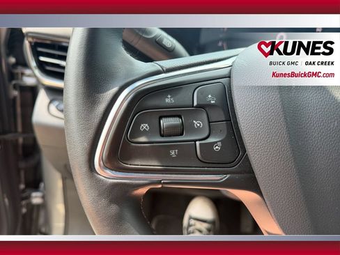 Used 2024 Buick Envista Sport Touring w/ Convenience I Package FWD image 17
