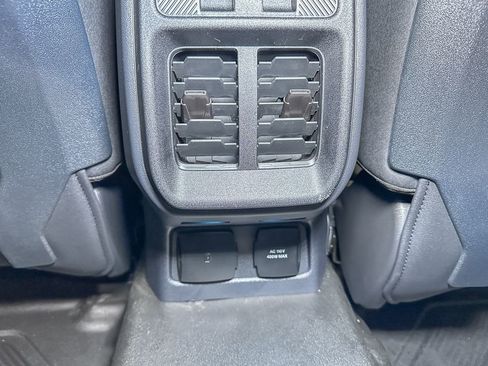 New 2025 Ford Bronco Badlands image 22