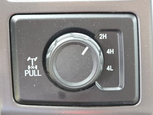 Used 2020 Ford F150 XLT w/ Equipment Group 302A Luxury image 9