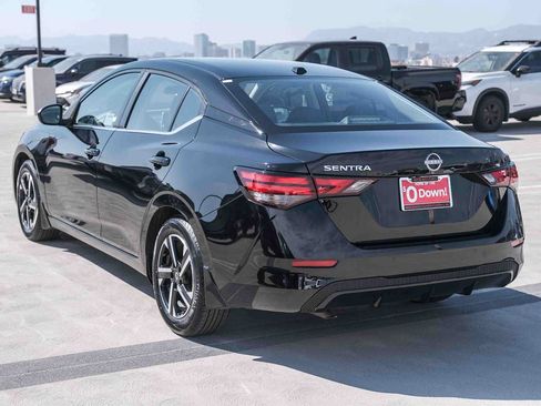 Used 2025 Nissan Sentra SV FWD image 6
