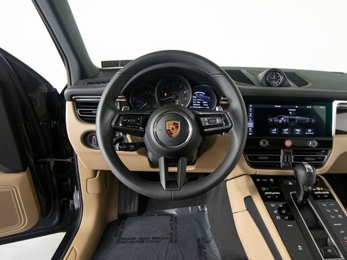 New 2026 Porsche Macan AWD/4WD image 17