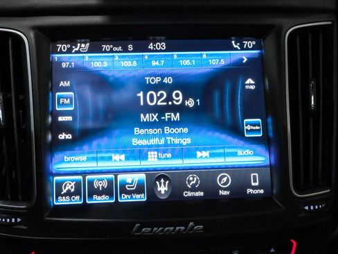 Used 2019 Maserati Levante GranLusso image 25