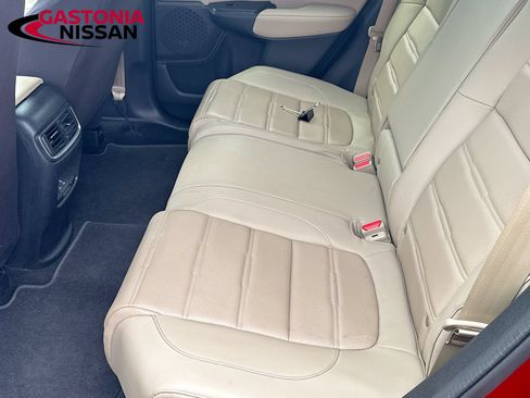 Used 2018 Honda CR-V Touring image 25