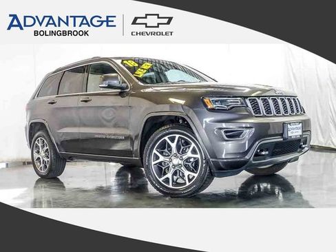 Used 2018 Jeep Grand Cherokee Limited AWD/4WD image 1