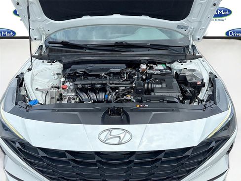 Used 2022 Hyundai Elantra SEL FWD image 27