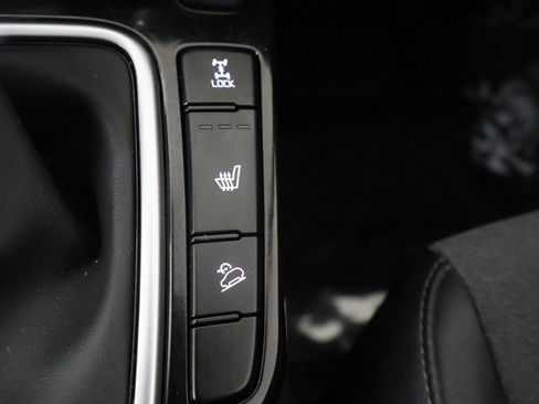 Used 2024 Kia Seltos S AWD/4WD image 48