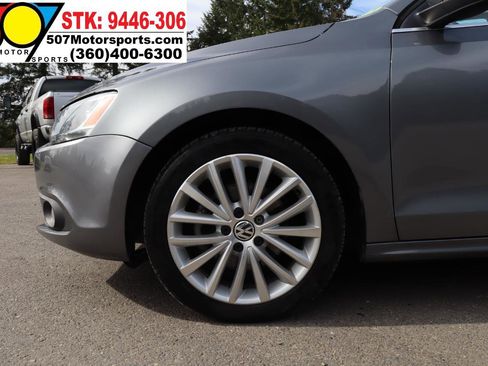 Used 2014 Volkswagen Jetta TDI FWD image 23