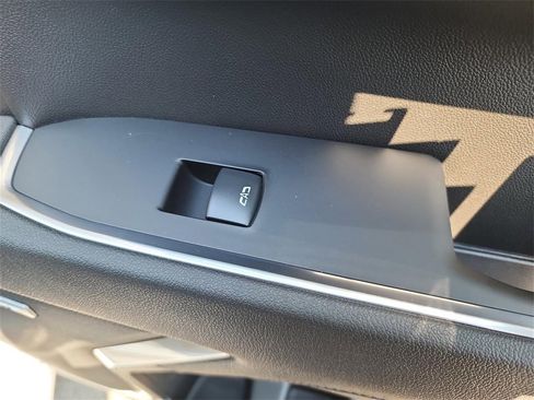 New 2026 Chevrolet Silverado 1500 LTZ w/ LTZ Premium Package image 29