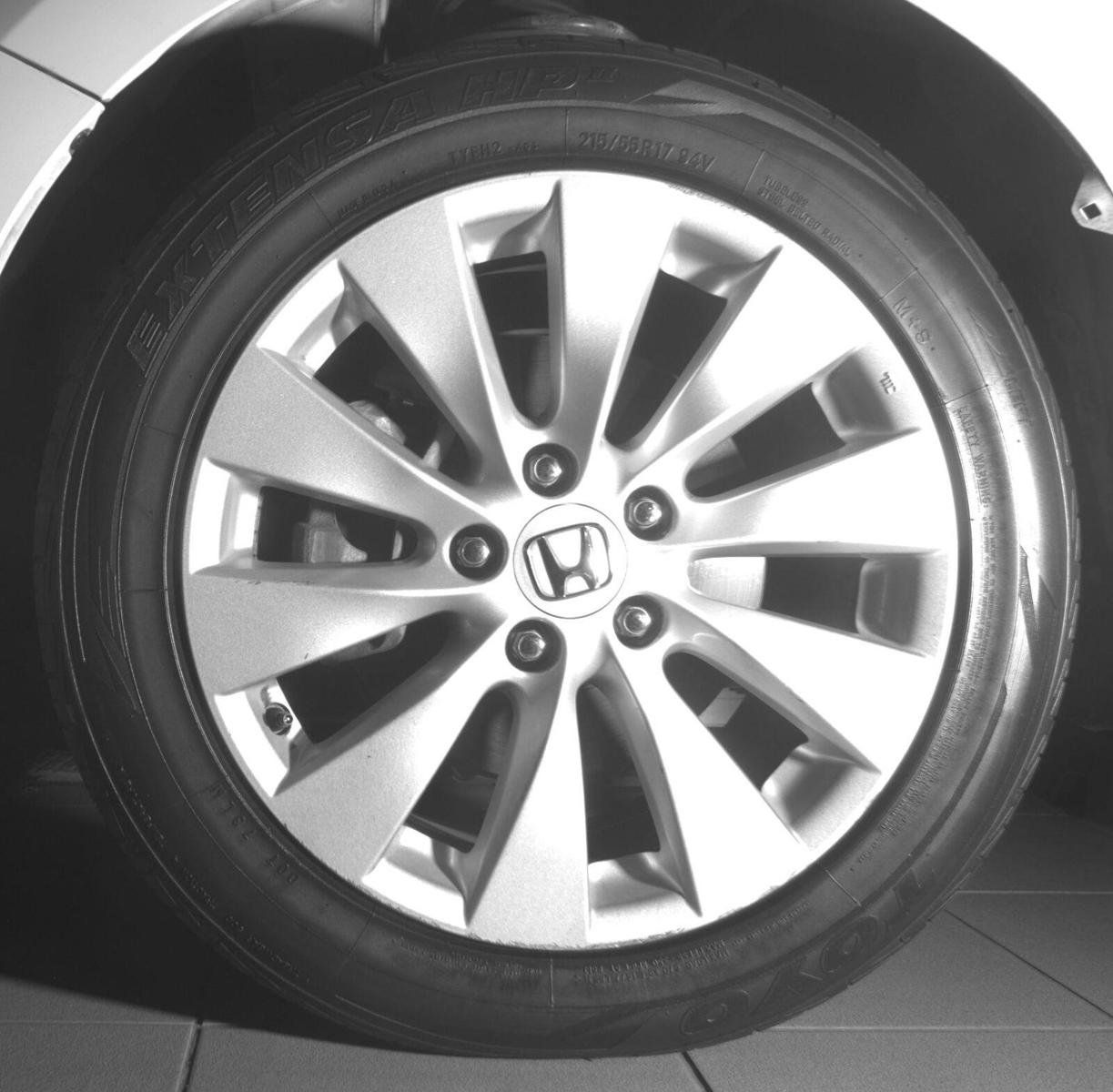 Used 2013 Honda Accord EX-L image 9