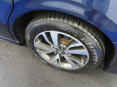 Used 2022 Honda Odyssey Touring image 7