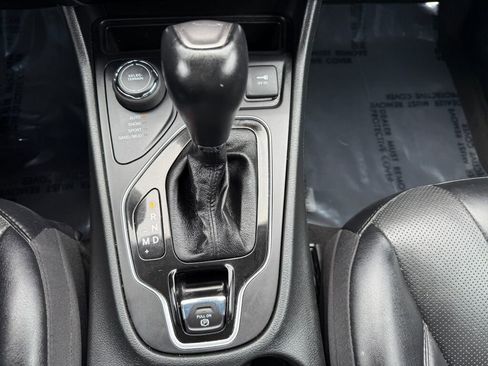 Used 2023 Jeep Cherokee Altitude Lux image 22