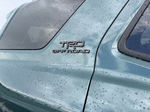 New 2026 Toyota 4Runner TRD Off-Road Premium AWD/4WD image 10